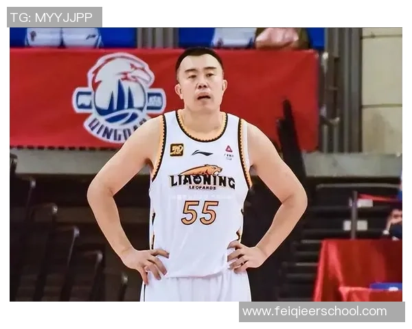 韩德君的篮球之路：从青涩少年到CBA传奇的成长故事与辉煌成就